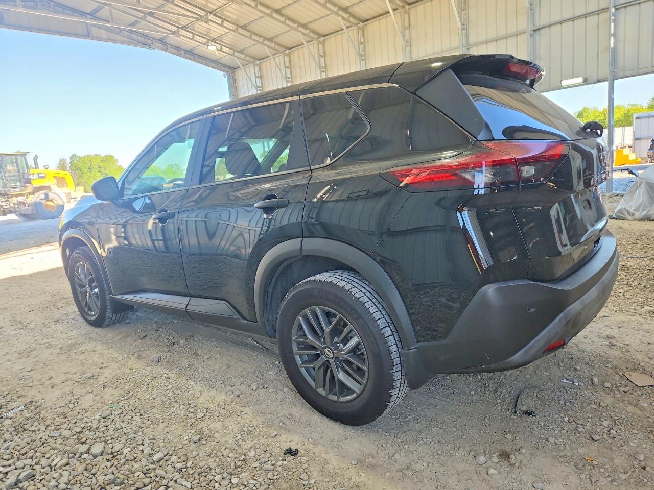 2021 NISSAN ROGUE S photo 2