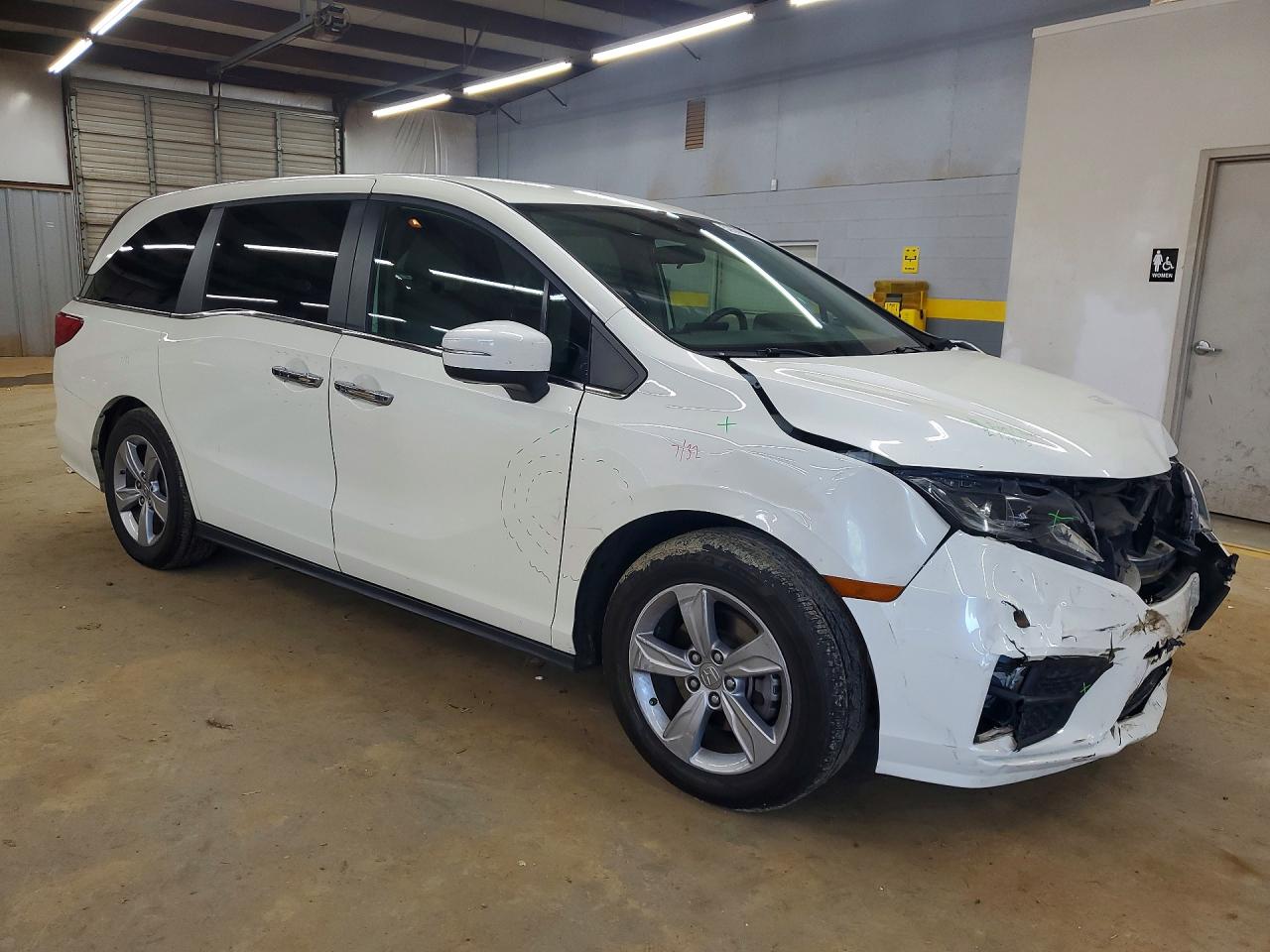 2019 HONDA ODYSSEY EX photo 7