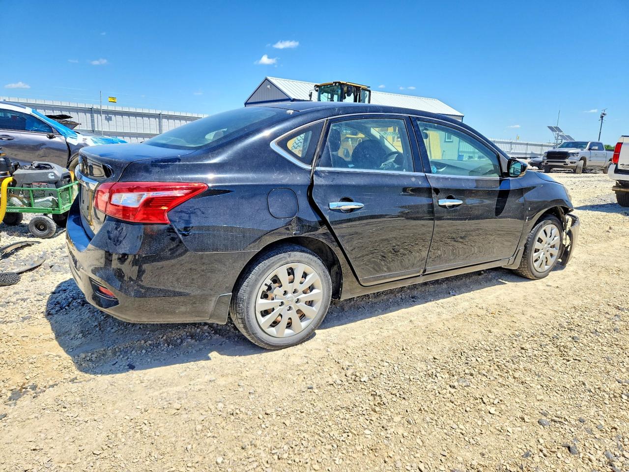 2018 NISSAN SENTRA photo 7
