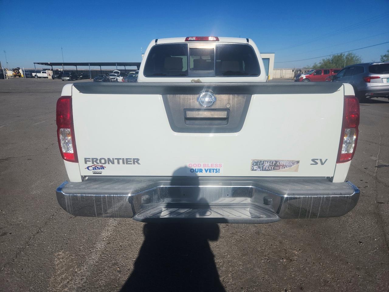 2017 NISSAN FRONTIER SV photo 6