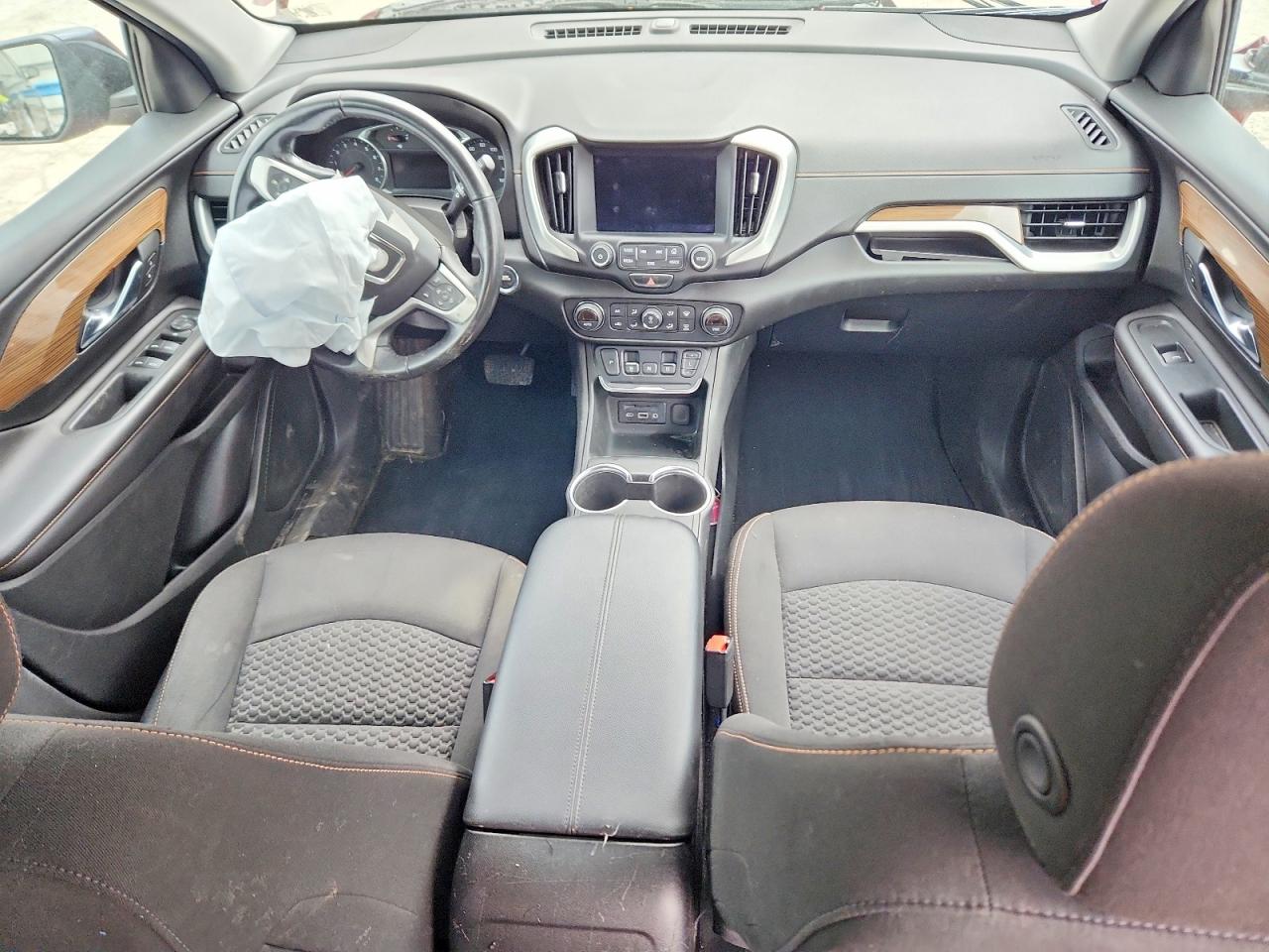 2018 GMC TERRAIN SLE photo 22