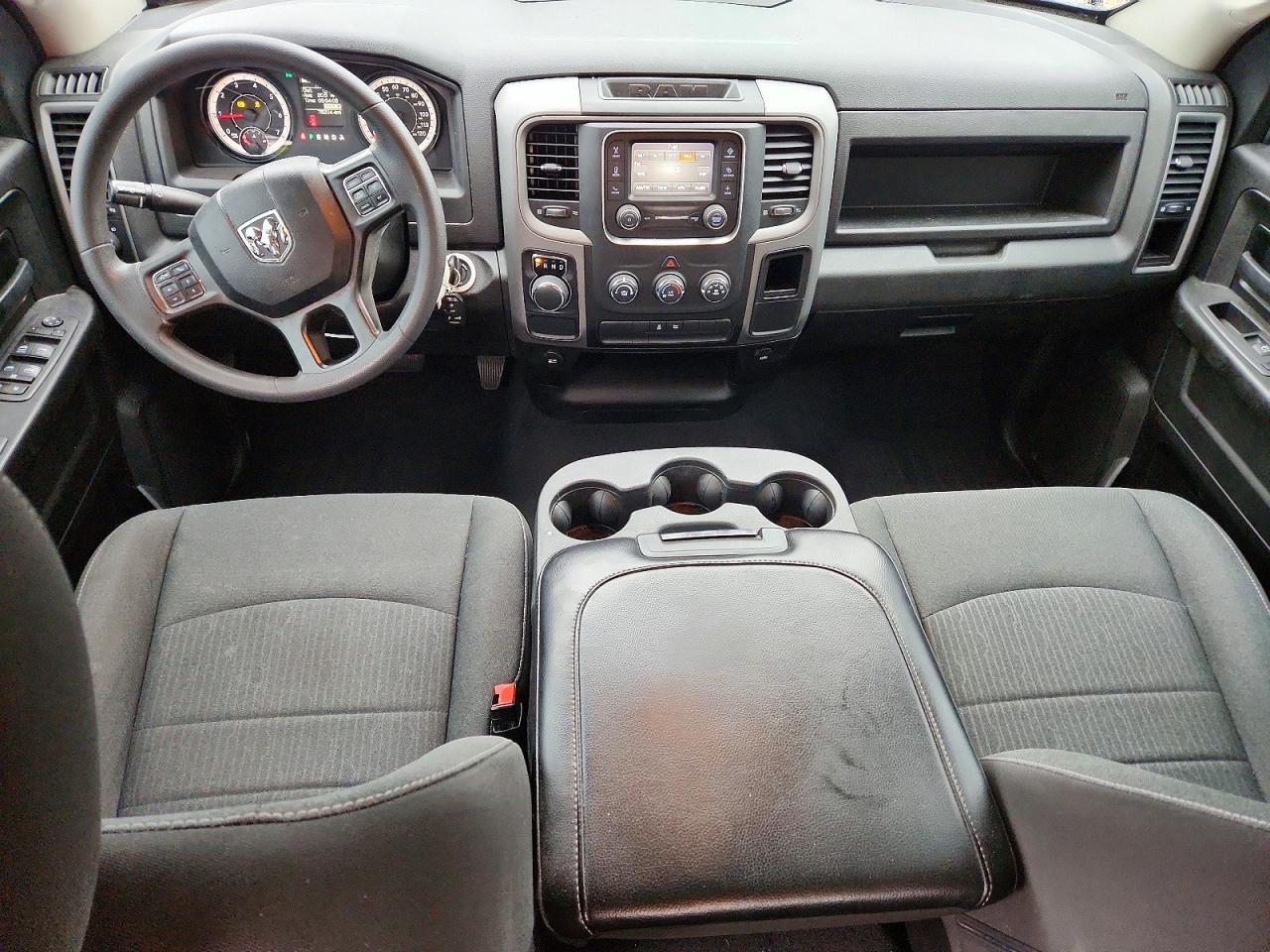 2021 RAM 1500 CLASSIC TRADESMAN photo 8