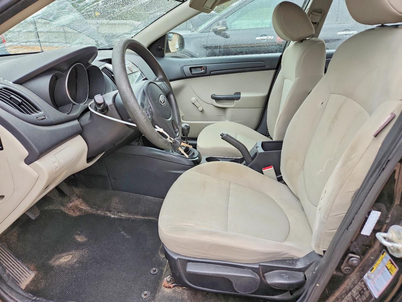 2012 KIA FORTE LX photo 7