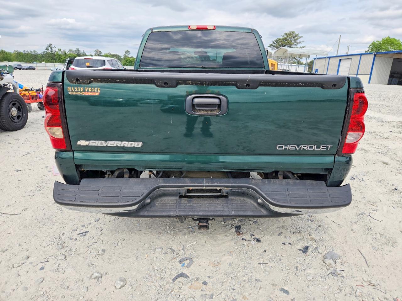 2005 CHEVROLET SILVERADO C1500 photo 11