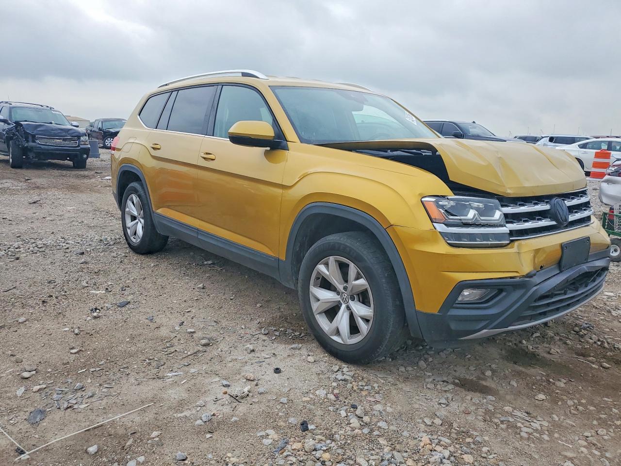 2018 VOLKSWAGEN ATLAS photo 7