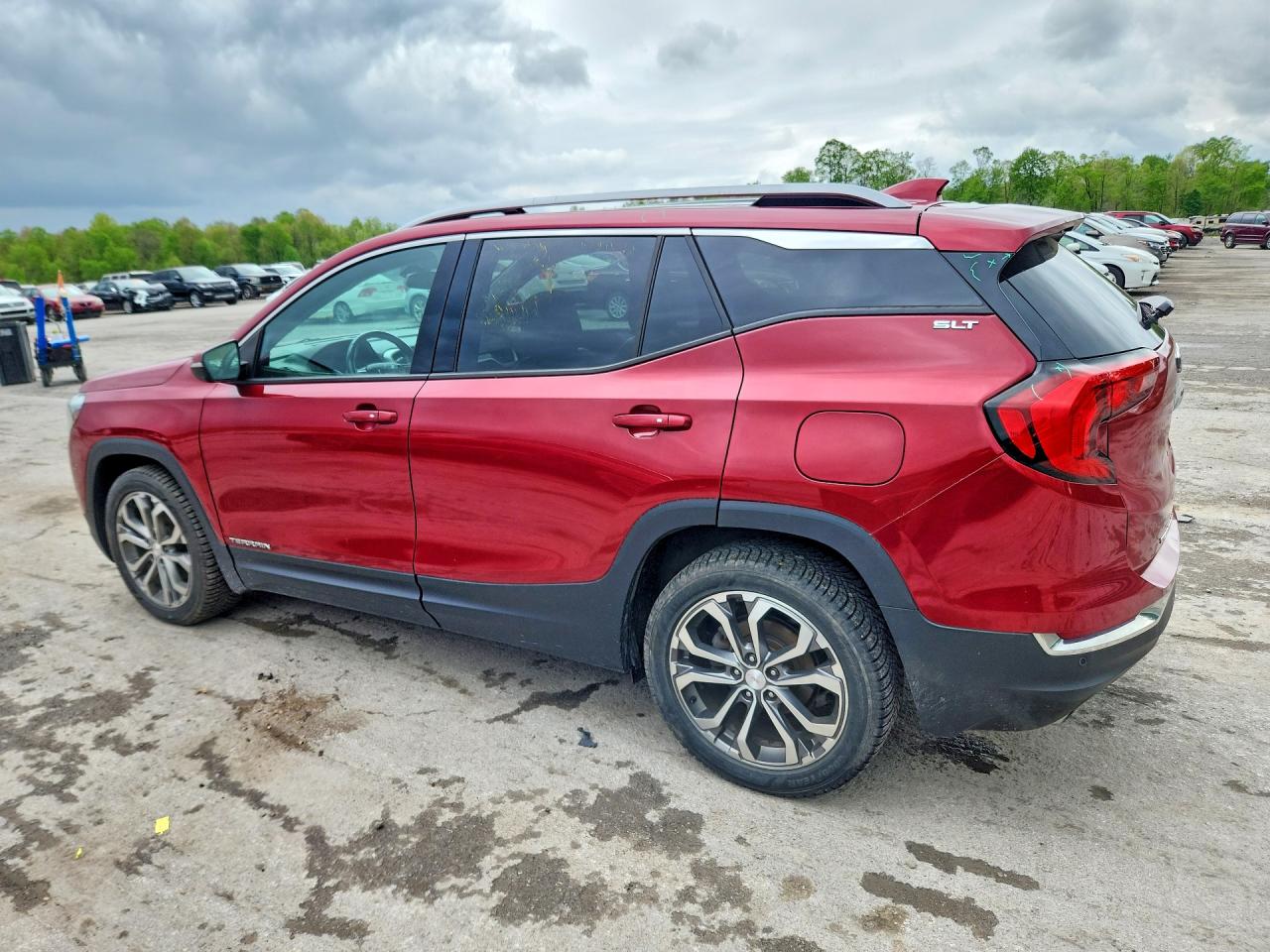 2019 GMC TERRAIN SLT photo 4