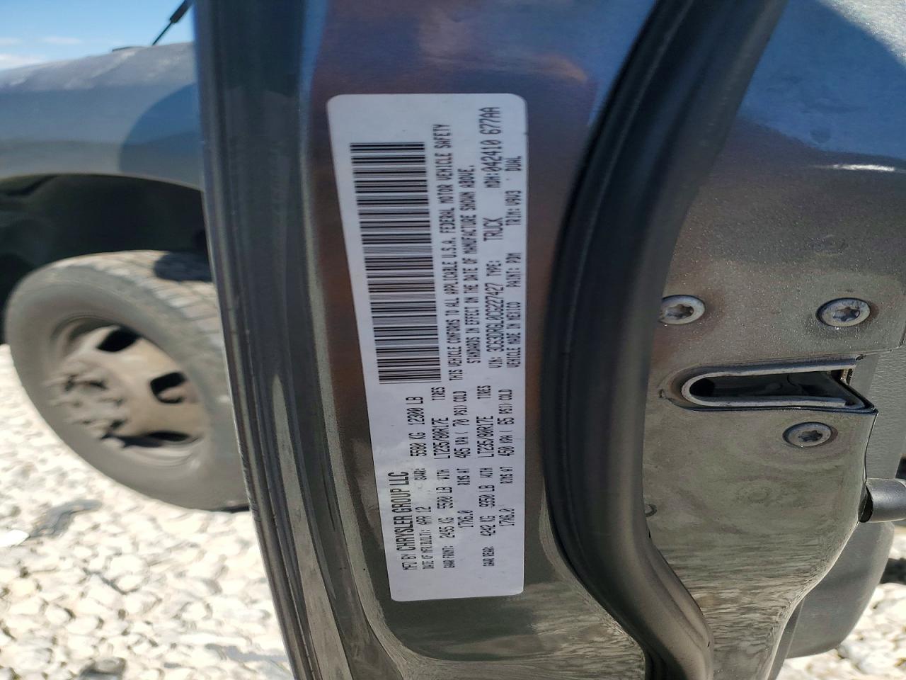 2012 DODGE RAM 3500 ST photo 23