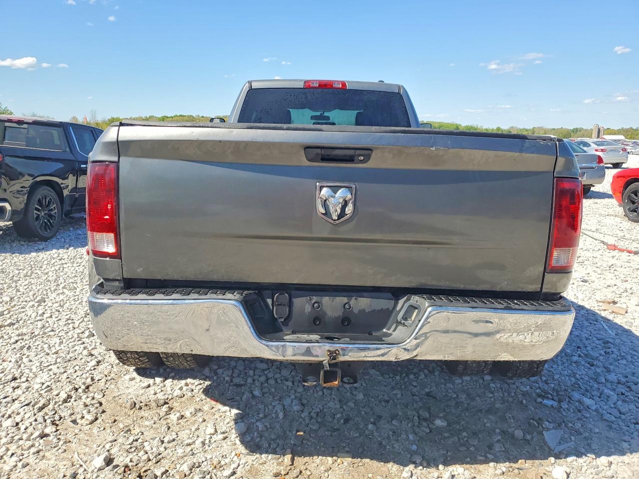 2012 DODGE RAM 3500 ST photo 11