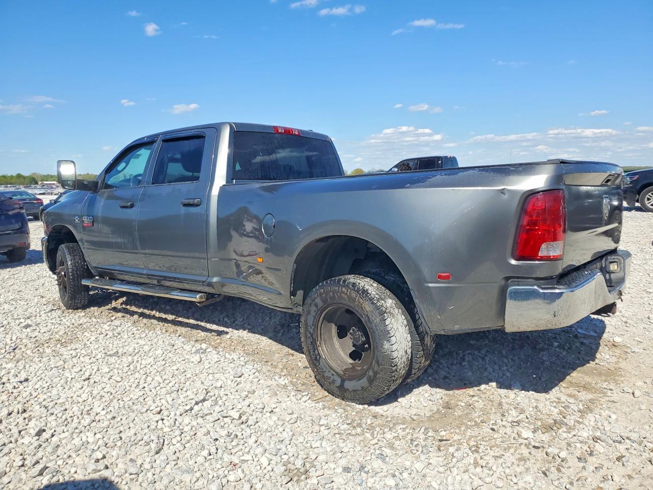 2012 DODGE RAM 3500 ST photo 3