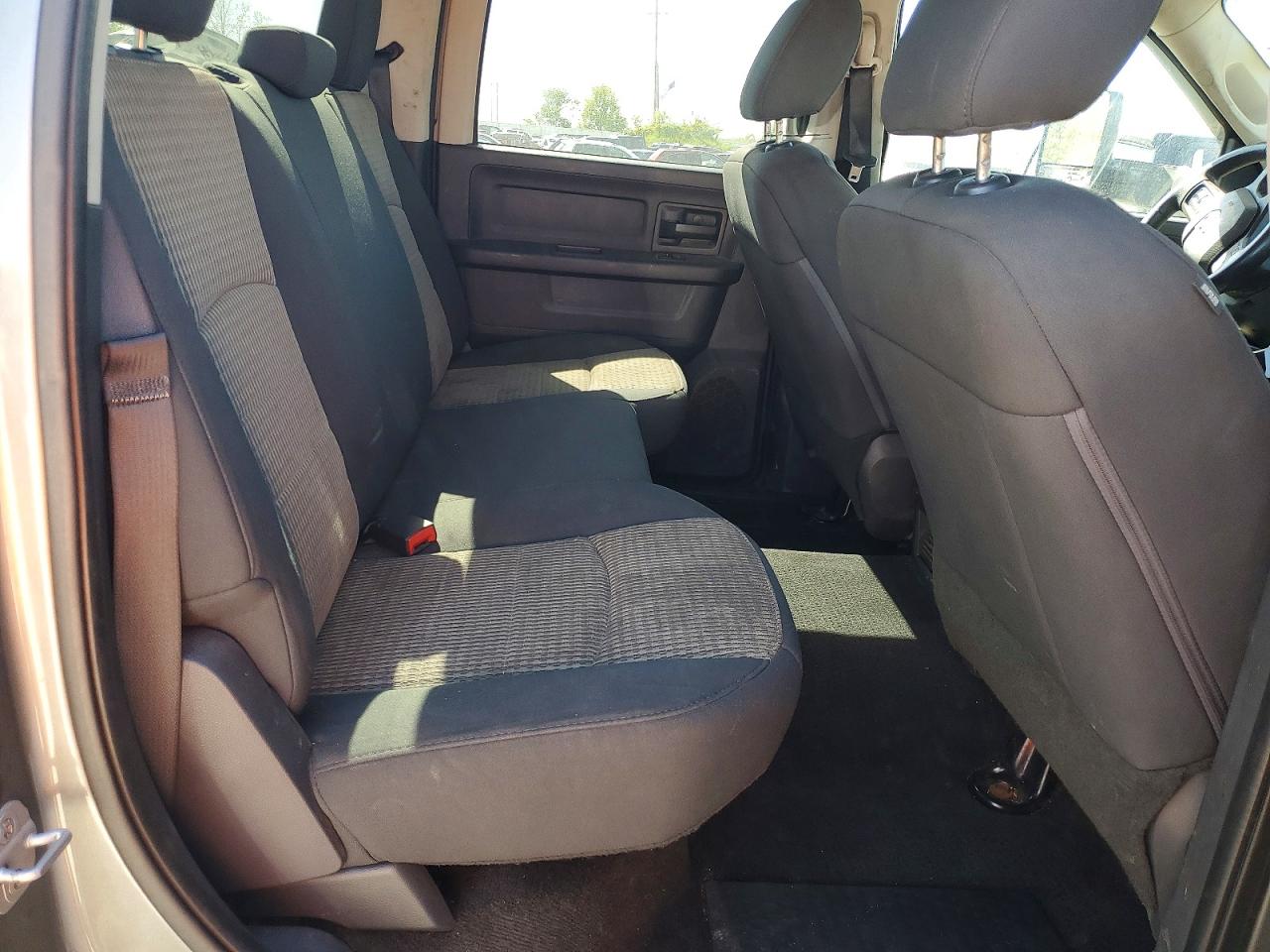 2012 DODGE RAM 3500 ST photo 19