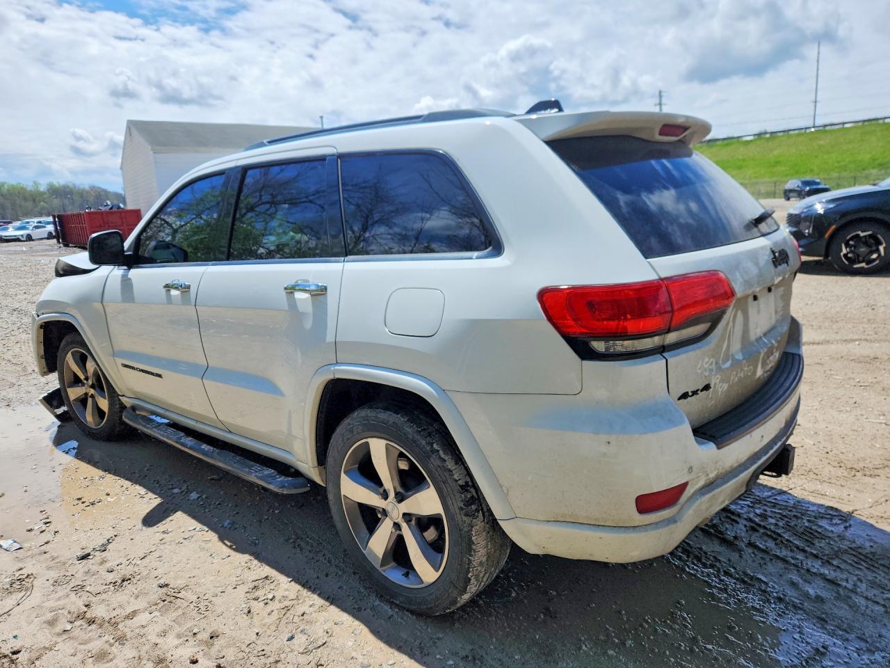 2015 JEEP GRAND CHEROKEE OVERLAND photo 2