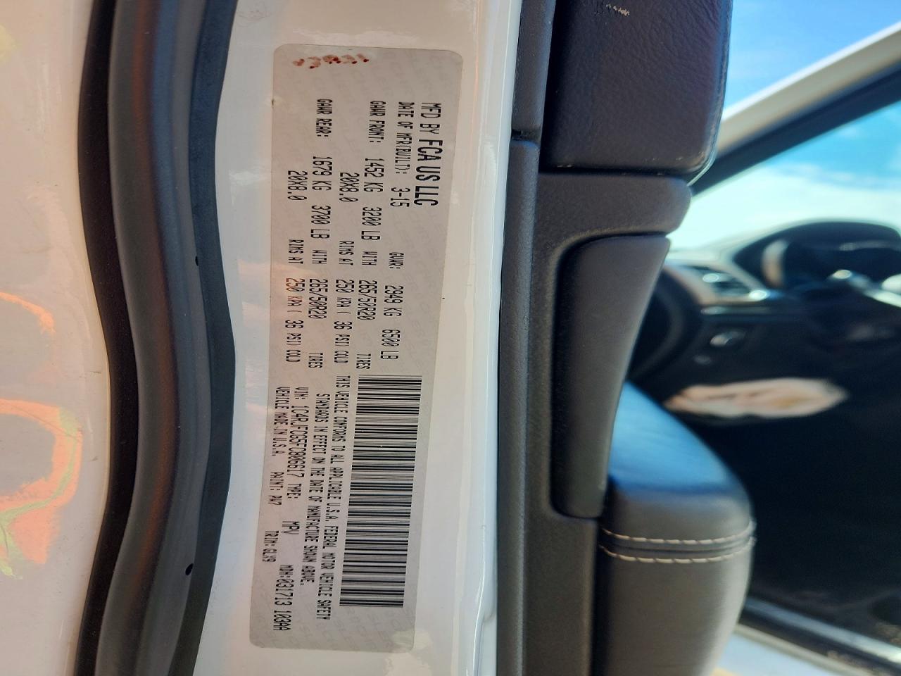 2015 JEEP GRAND CHEROKEE OVERLAND photo 13