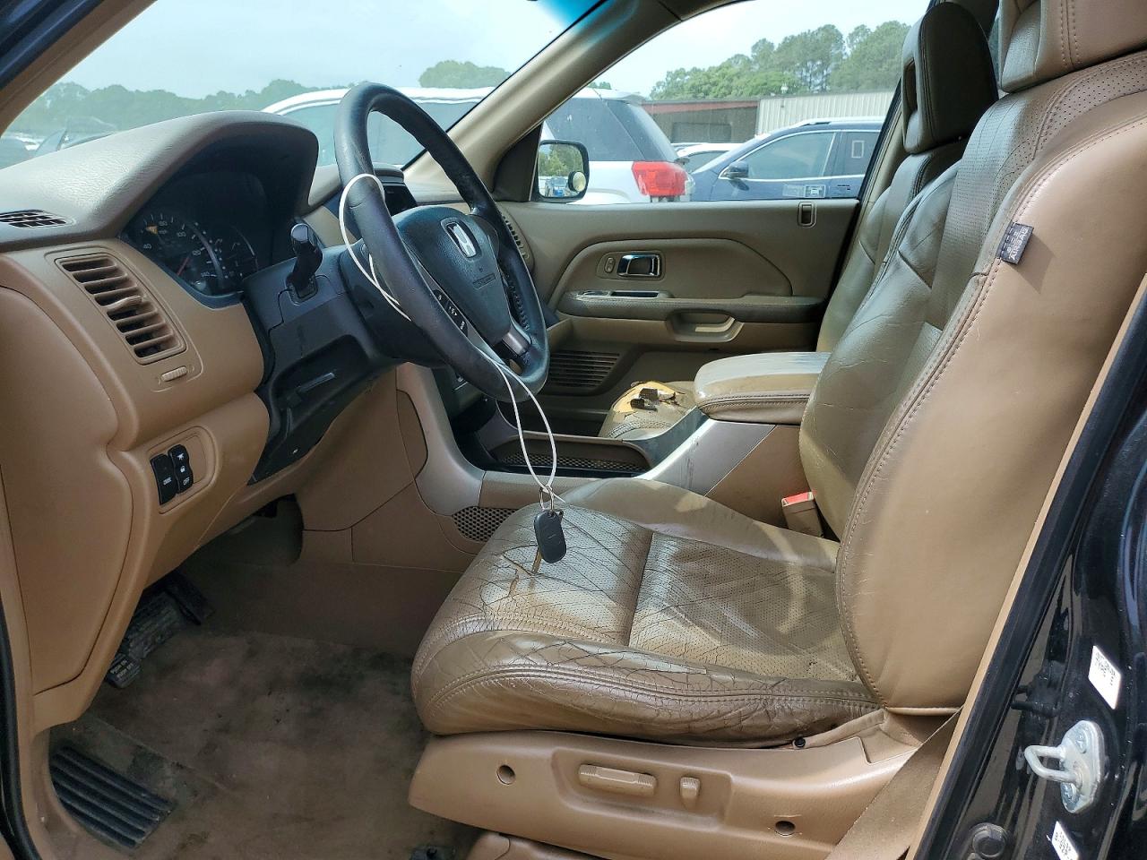 2004 HONDA PILOT EXL photo 19
