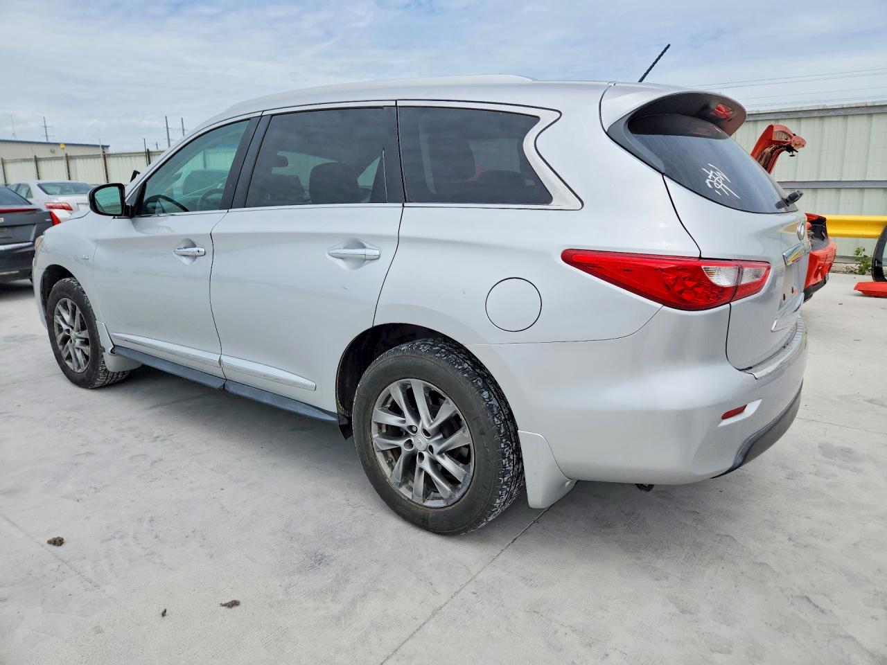 2014 INFINITI QX60 BASE photo 4