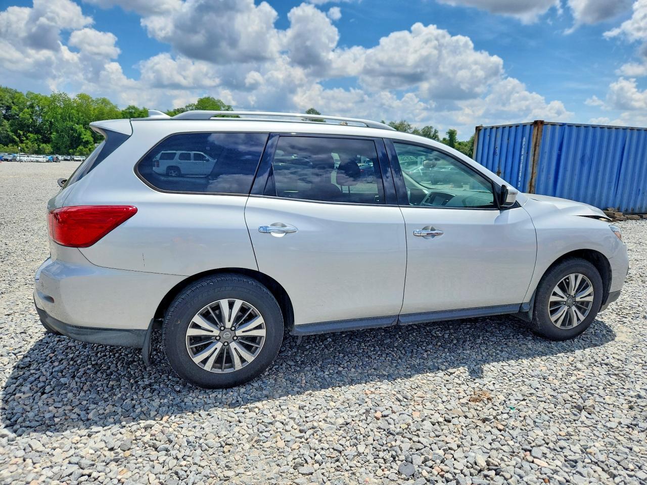 2020 NISSAN PATHFINDER SV photo 3