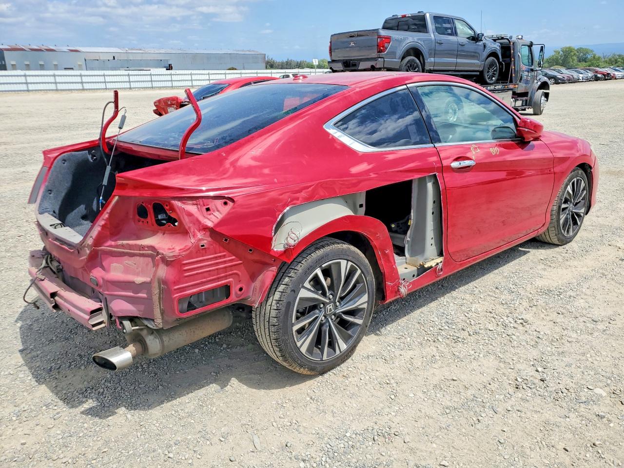 2016 HONDA ACCORD EX photo 5