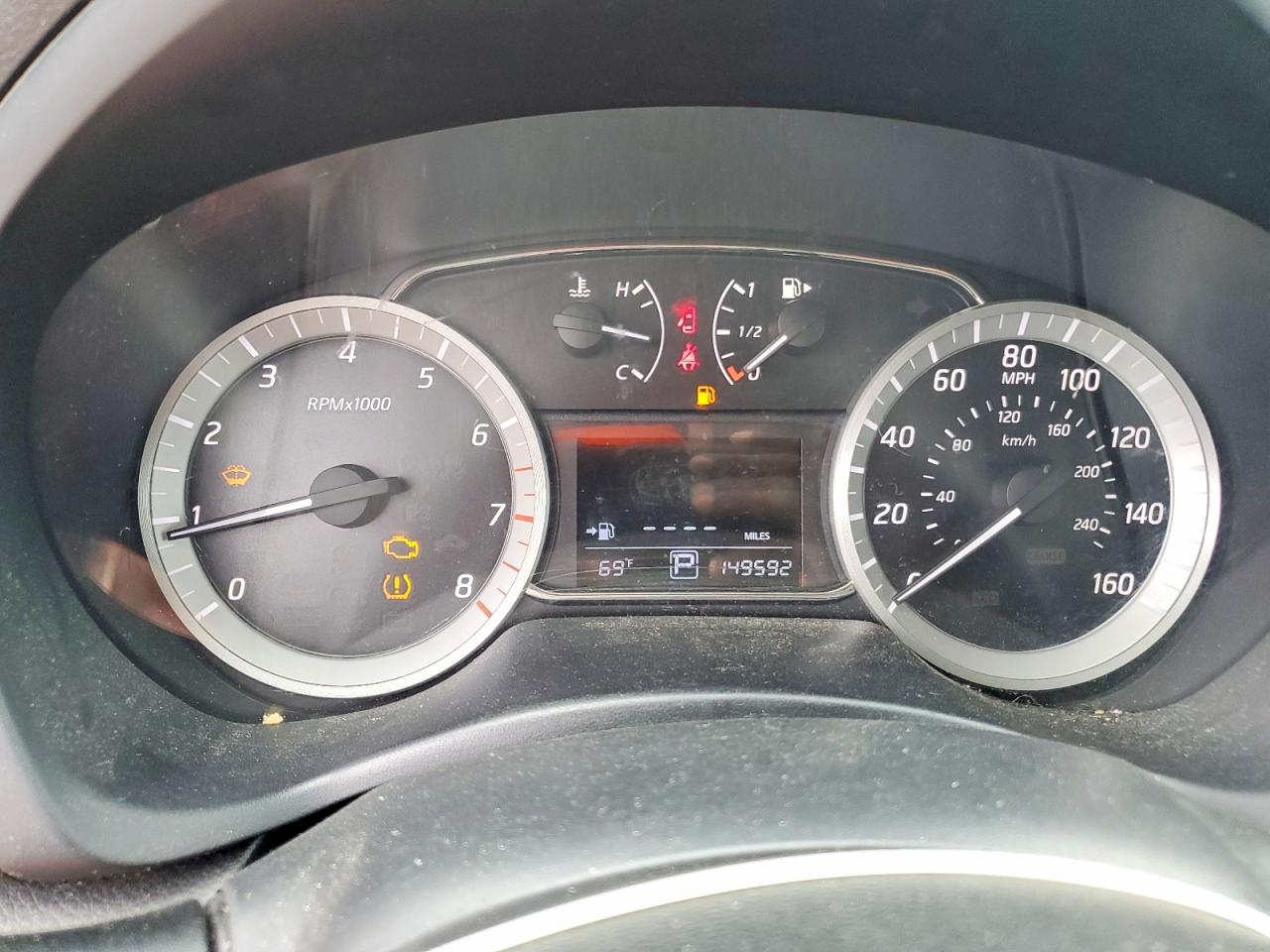 2013 NISSAN SENTRA S photo 9
