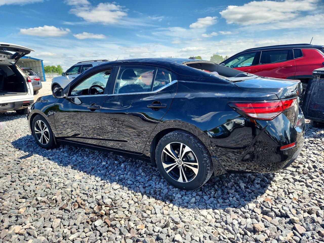 2022 NISSAN SENTRA SV photo 2