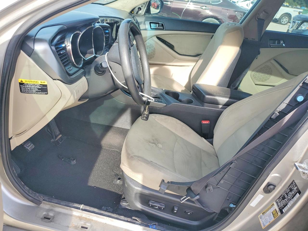 2013 KIA OPTIMA LX photo 19