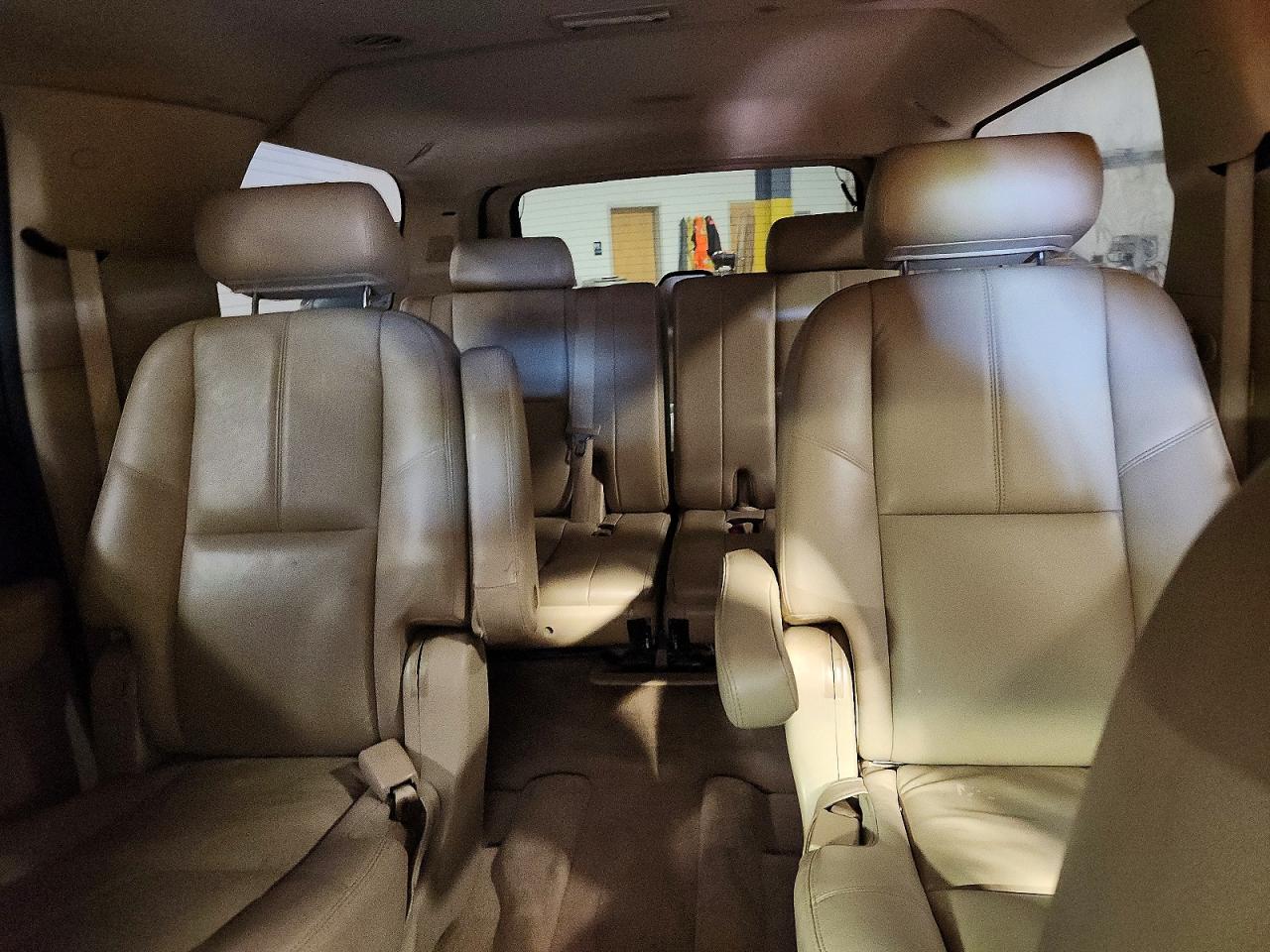 2008 CHEVROLET SUBURBAN K1500 LS photo 19