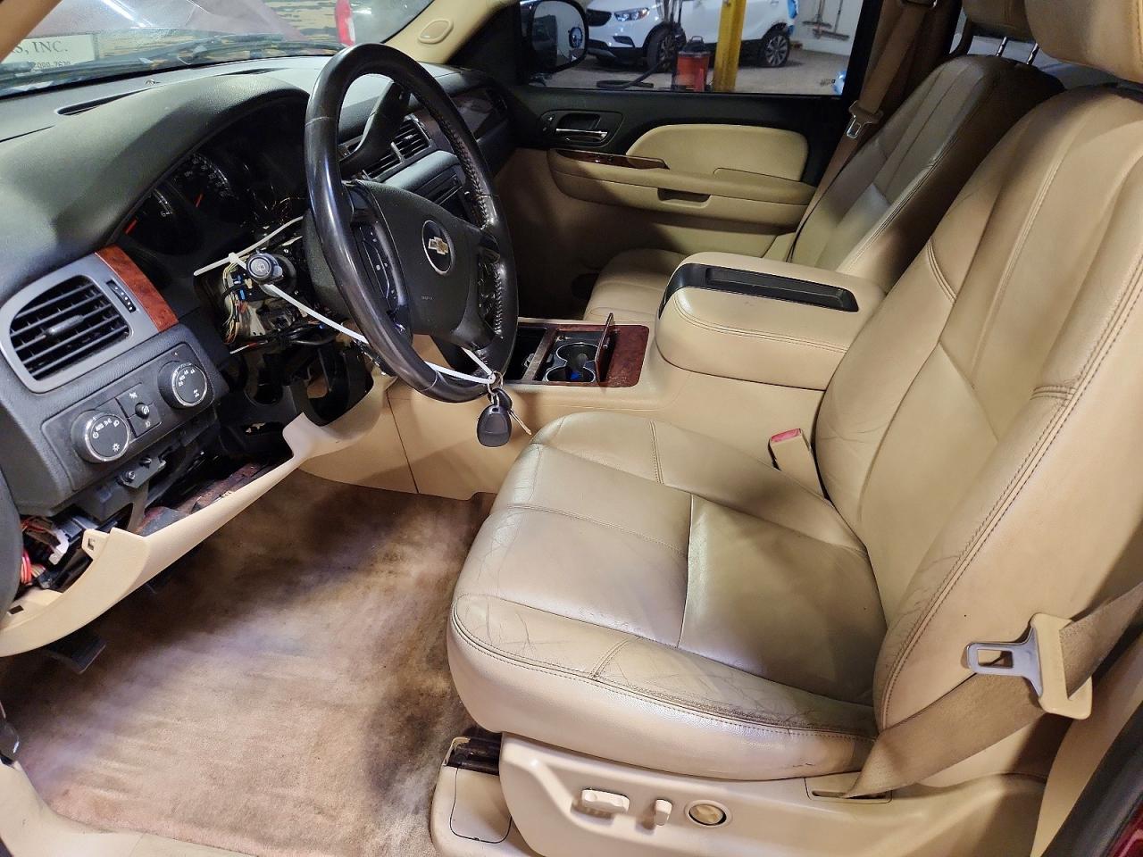 2008 CHEVROLET SUBURBAN K1500 LS photo 13