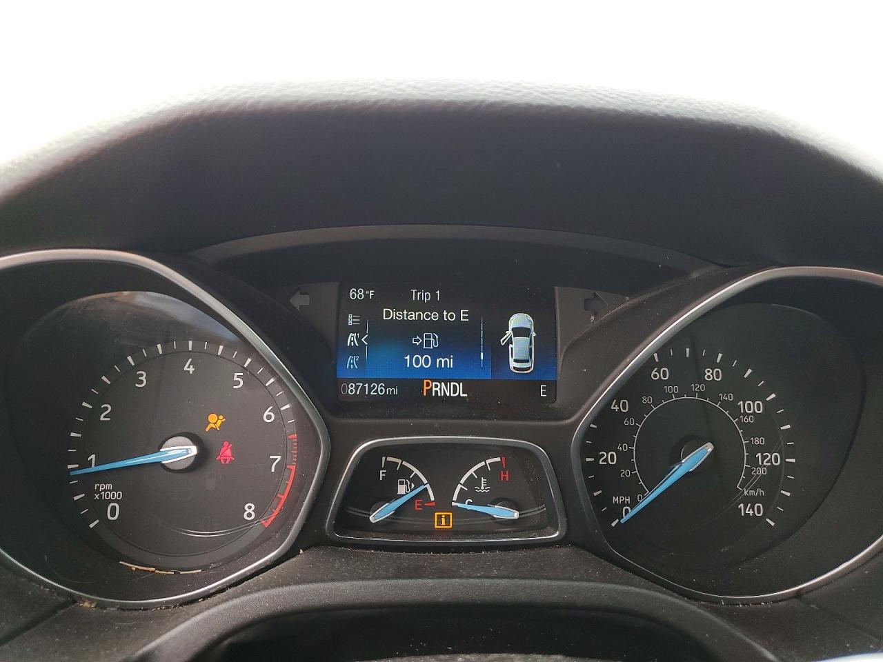 2018 FORD FOCUS SE photo 17
