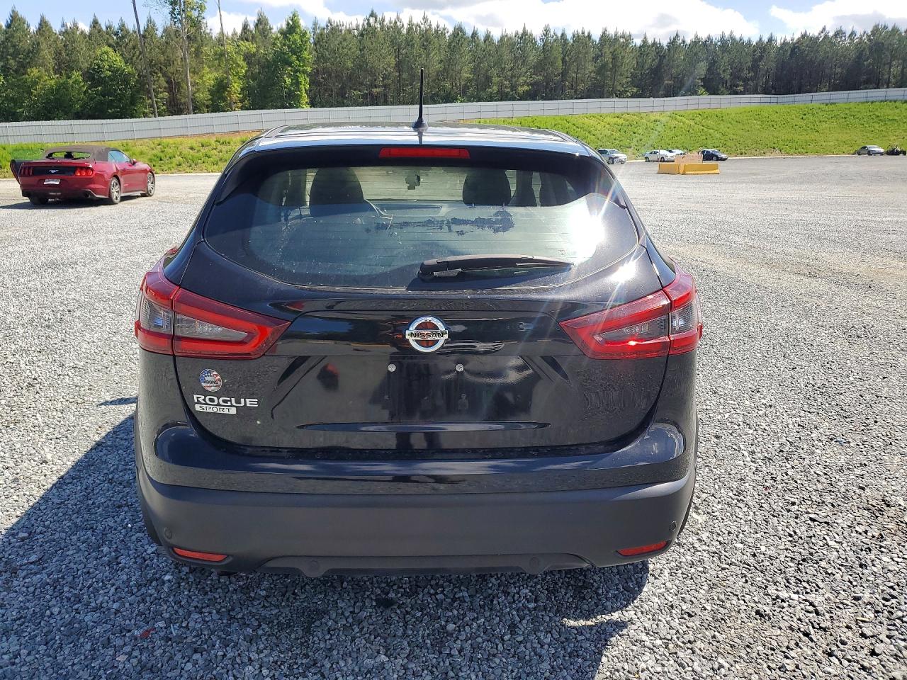 2020 NISSAN ROGUE SPORT S photo 11