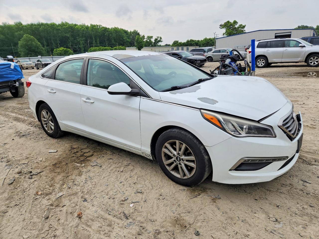 2015 HYUNDAI SONATA SE photo 7