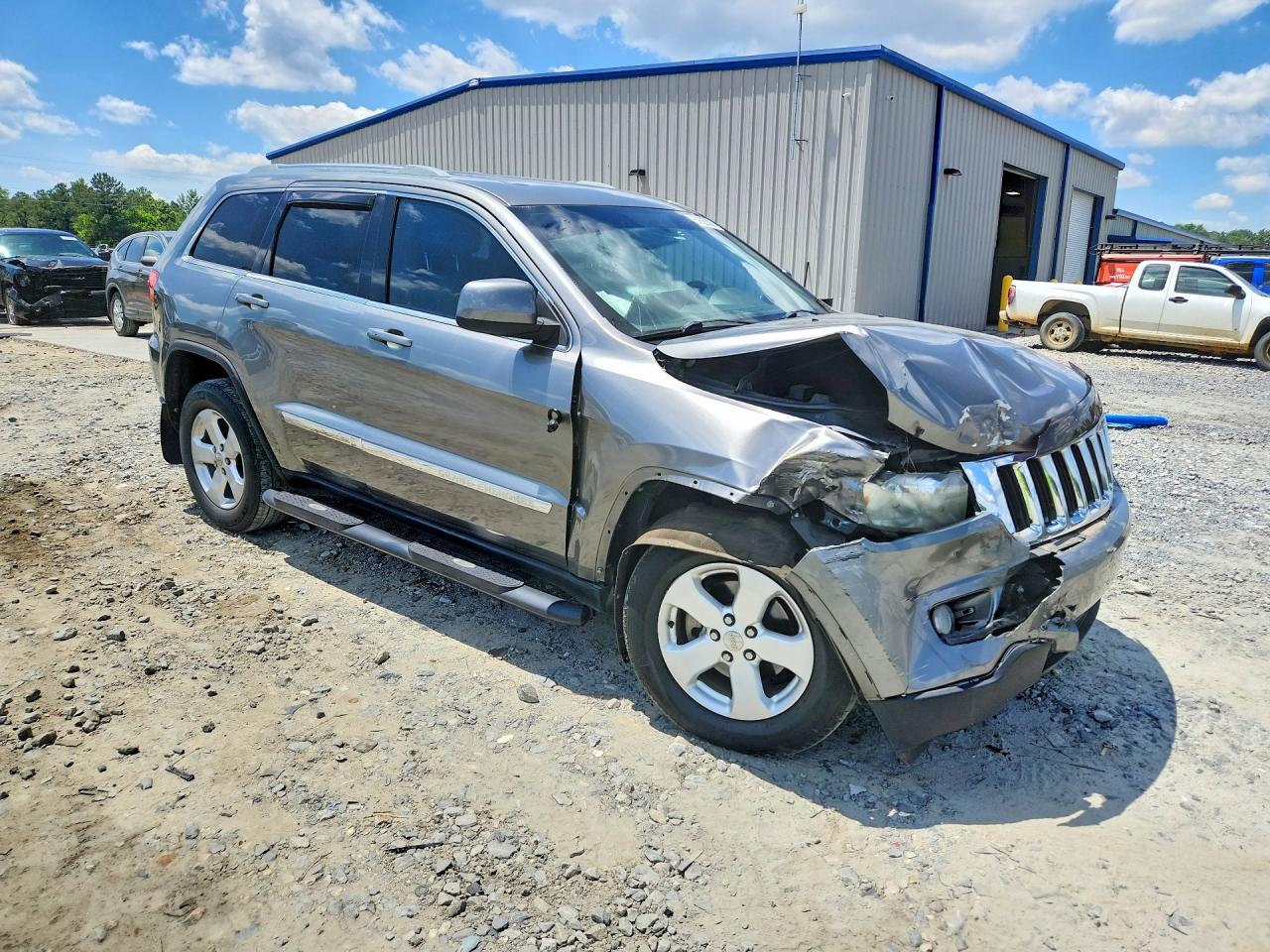 2012 JEEP GRAND CHEROKEE LAREDO photo 10