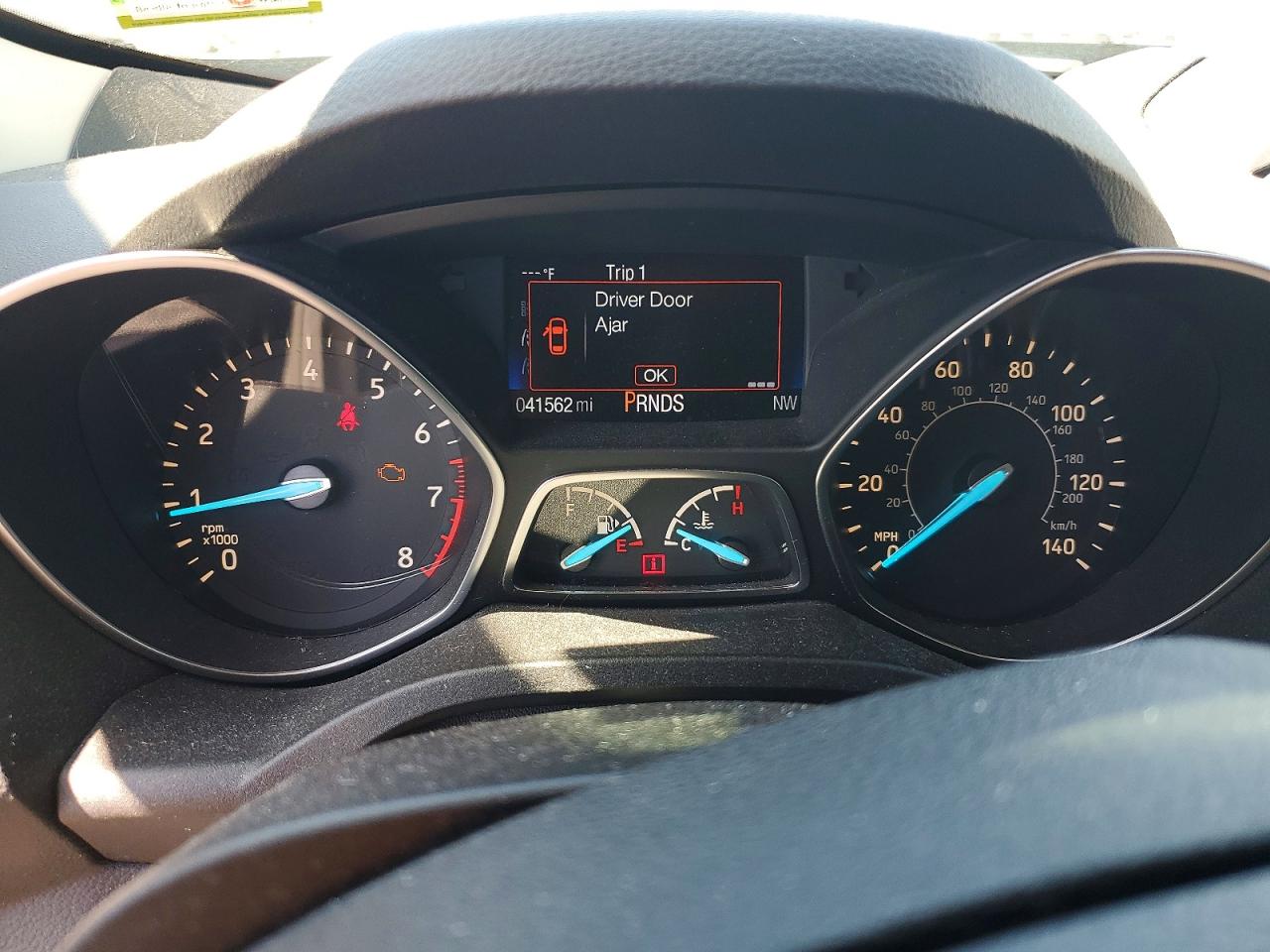 2017 FORD ESCAPE SE photo 17