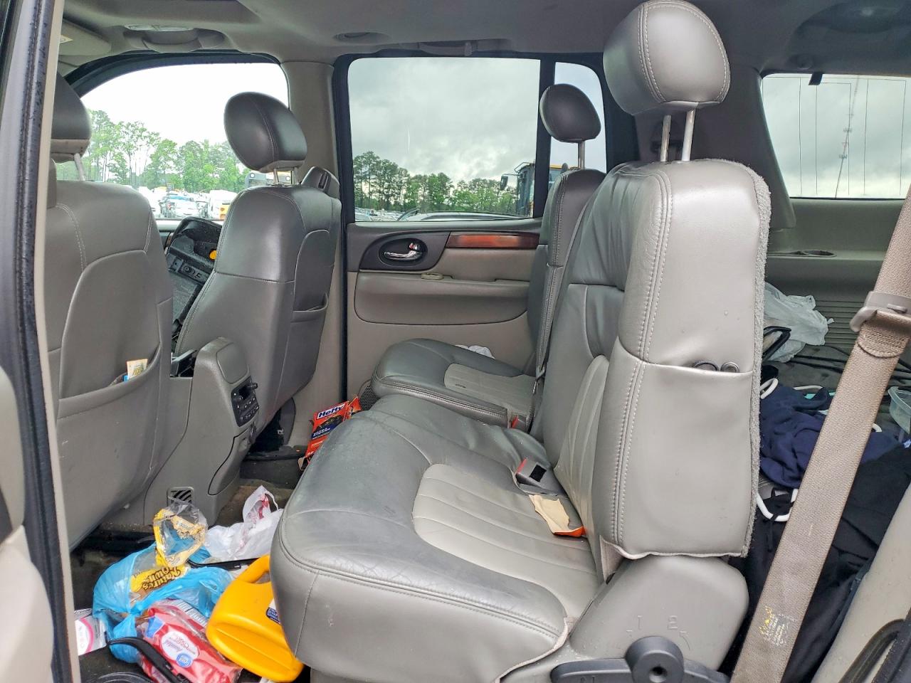 2002 GMC ENVOY XL photo 11