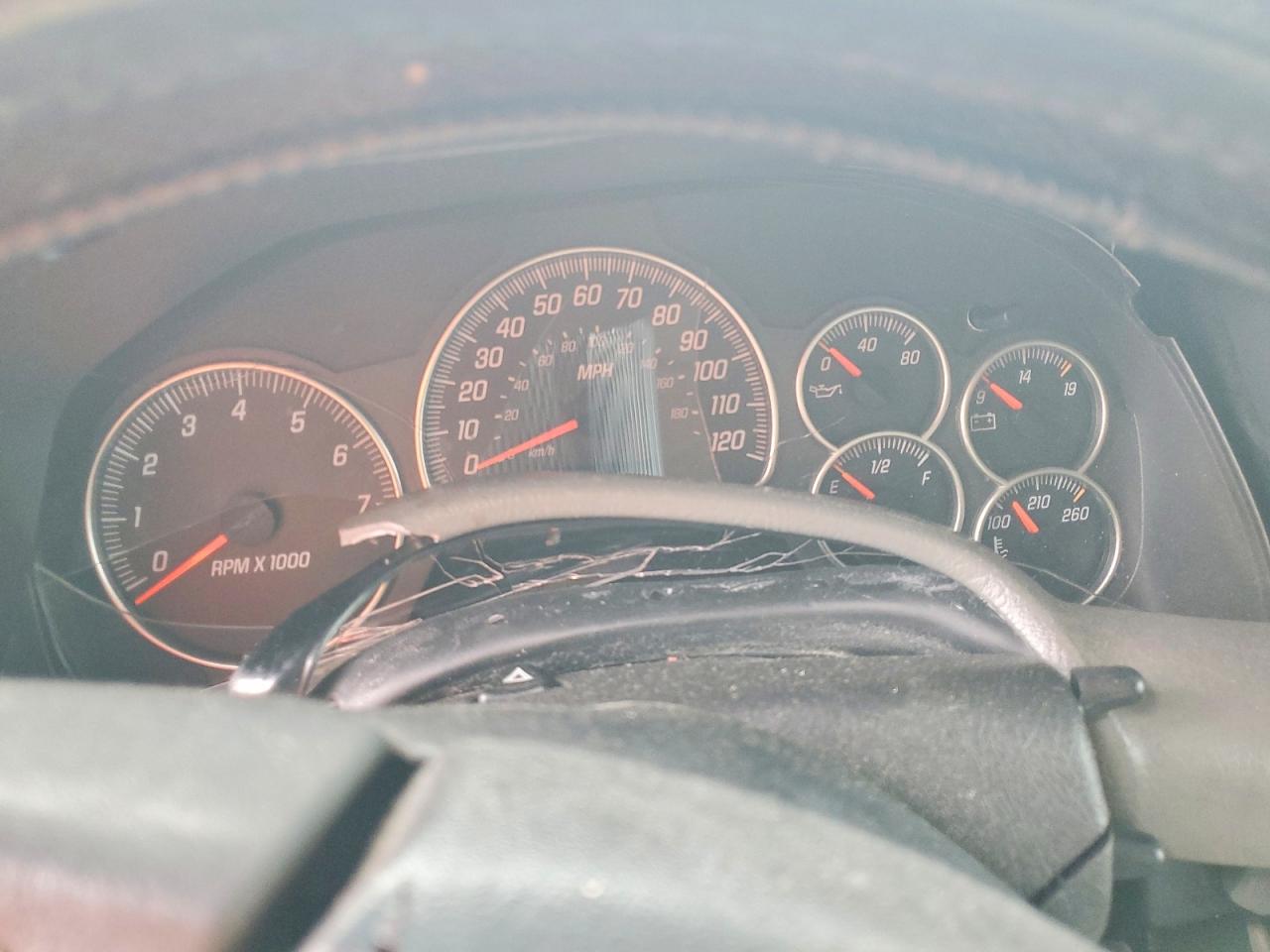 2002 GMC ENVOY XL photo 9