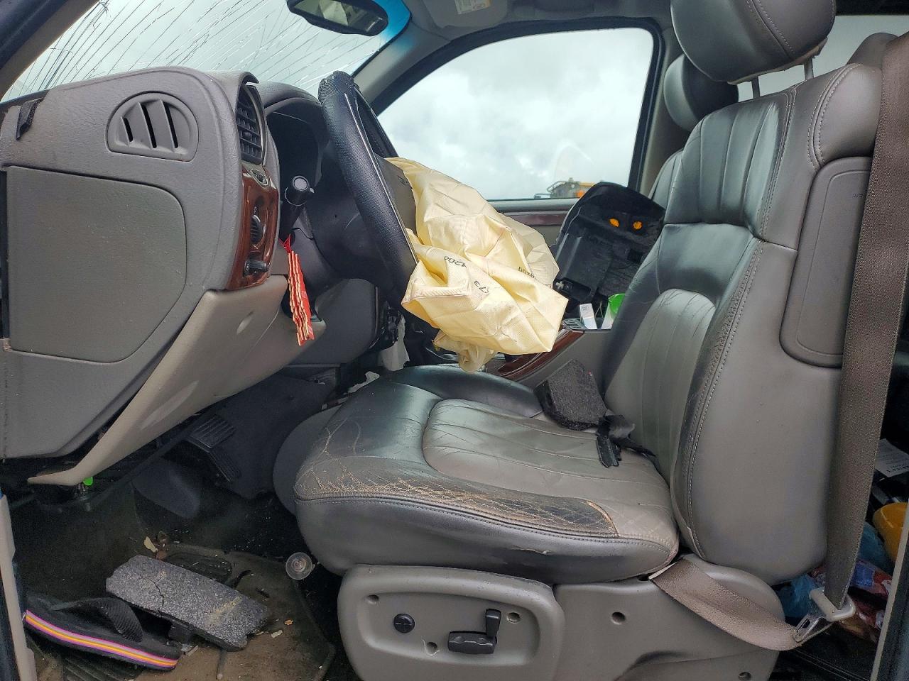 2002 GMC ENVOY XL photo 7