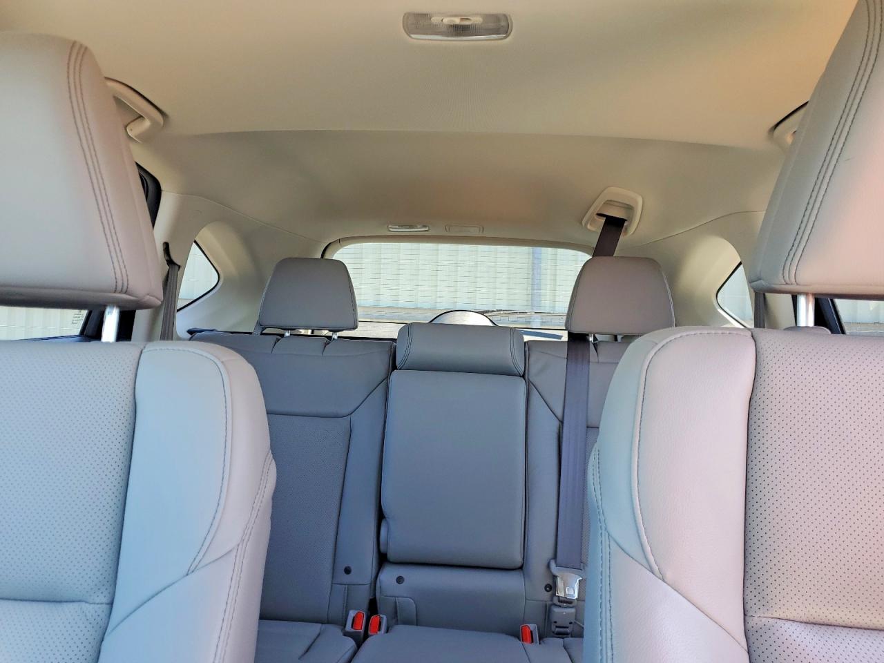 2016 HONDA CR-V EXL photo 19