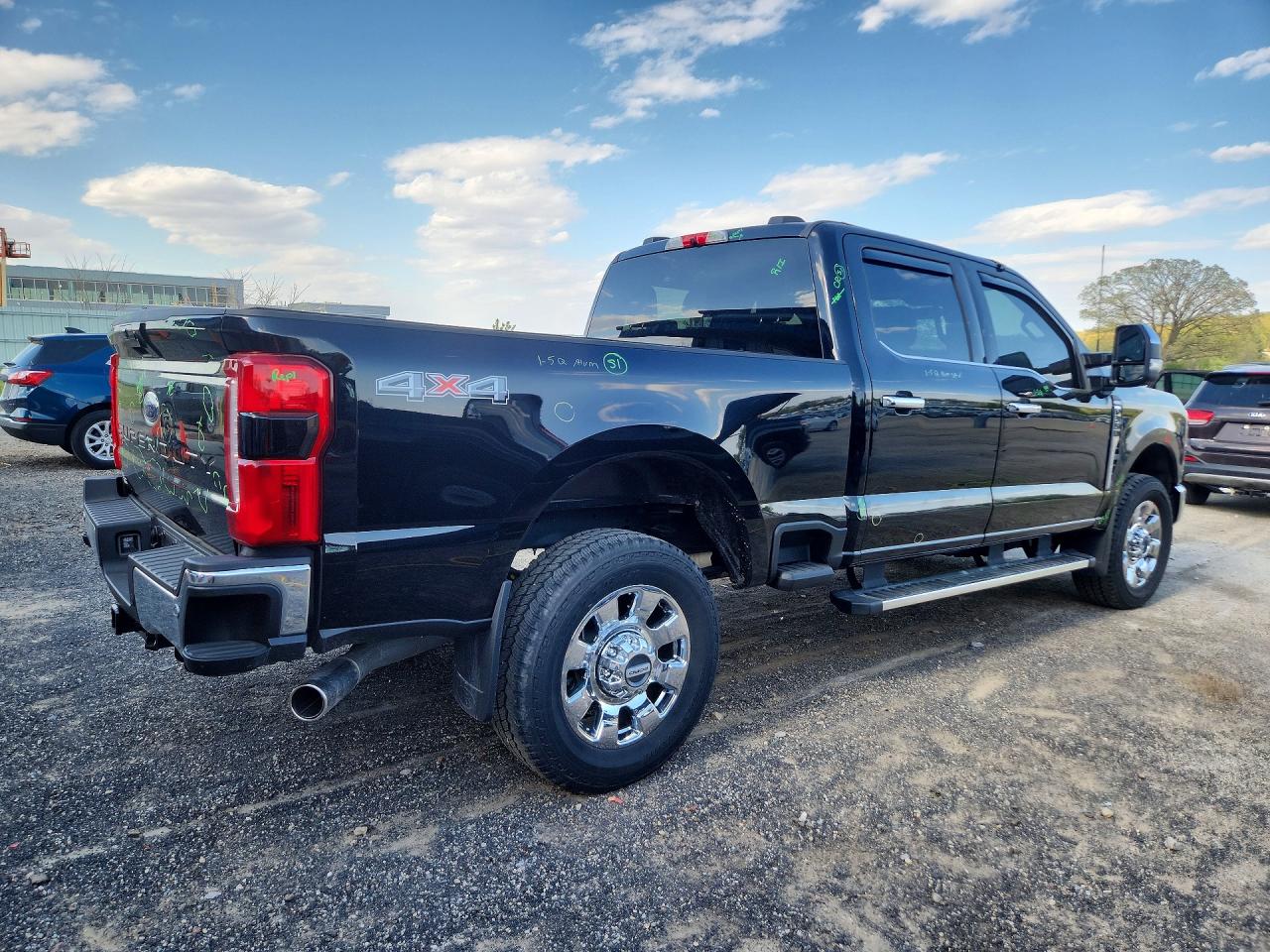 2025 FORD F350 photo 7