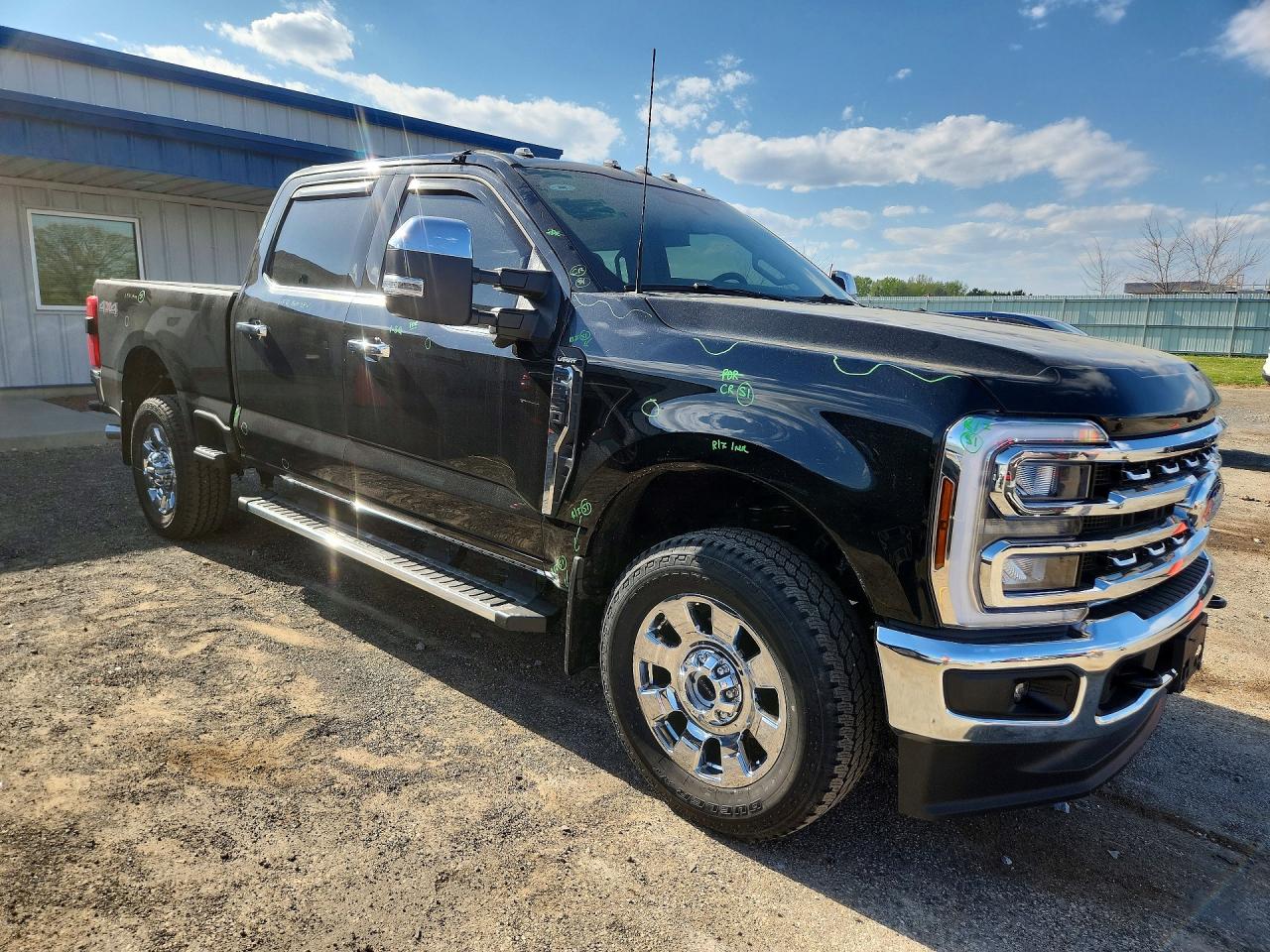 2025 FORD F350 photo 10