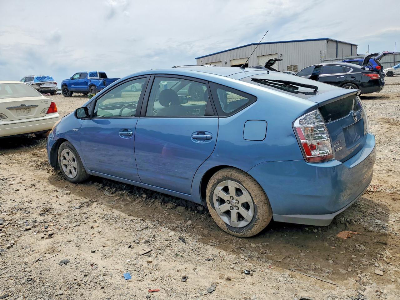 2008 TOYOTA PRIUS BASE photo 4