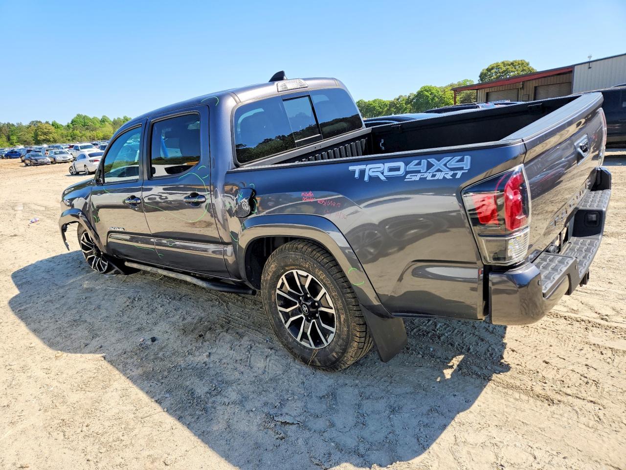 2021 TOYOTA TACOMA TRD SPORT photo 3