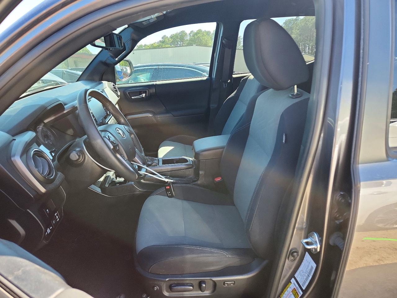 2021 TOYOTA TACOMA TRD SPORT photo 13