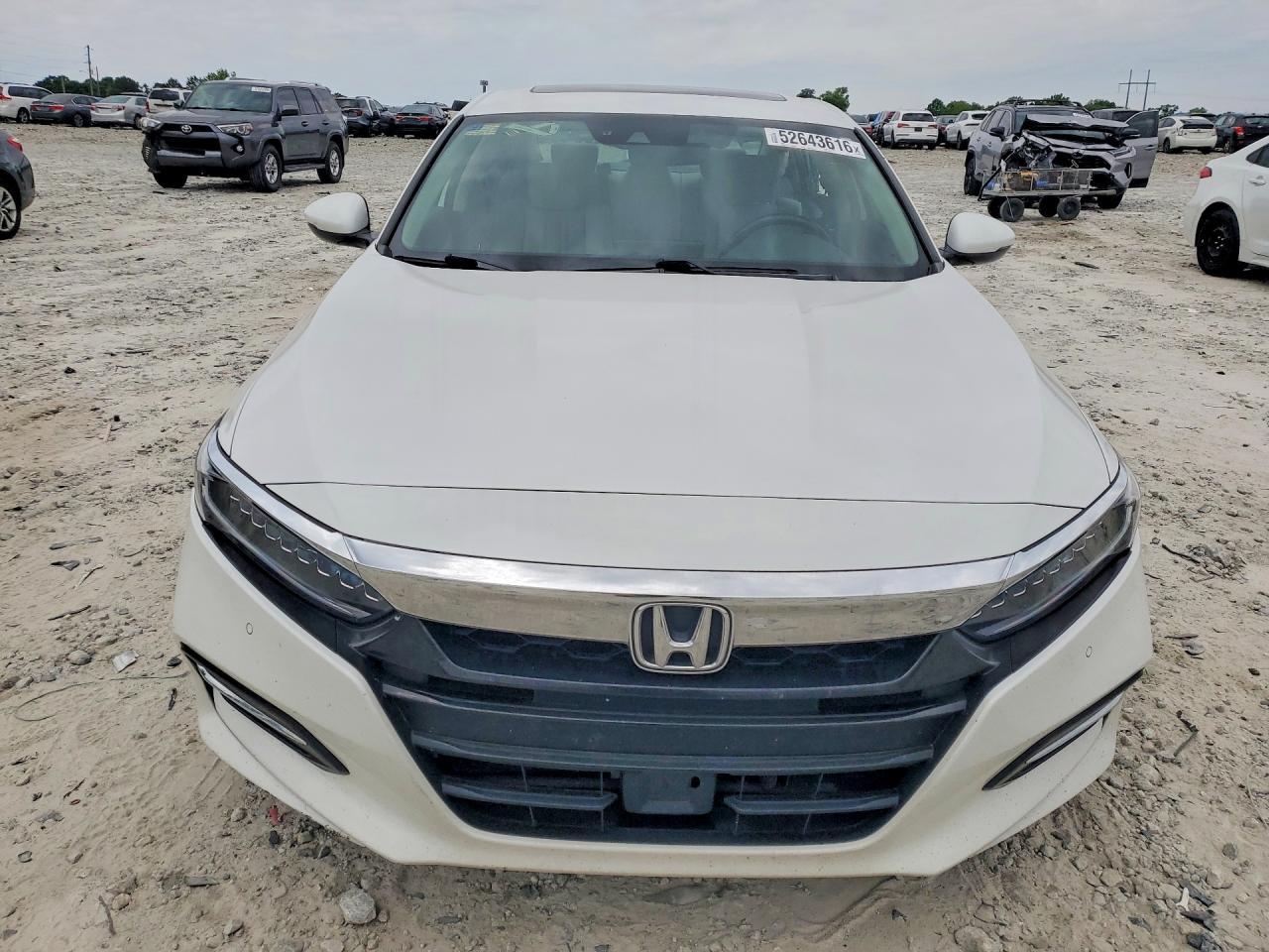 2020 HONDA ACCORD TOURING HYBRID photo 9