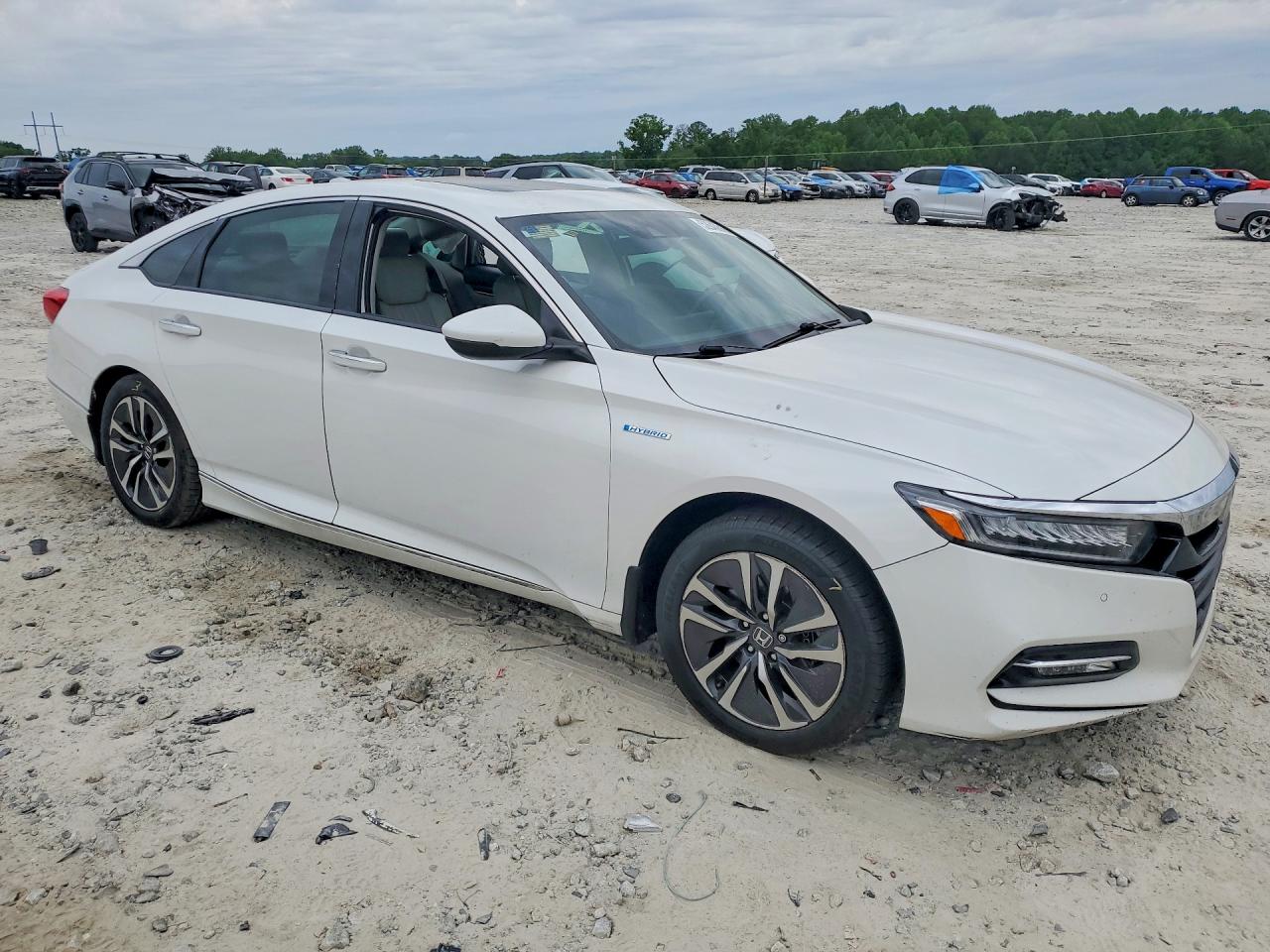 2020 HONDA ACCORD TOURING HYBRID photo 7
