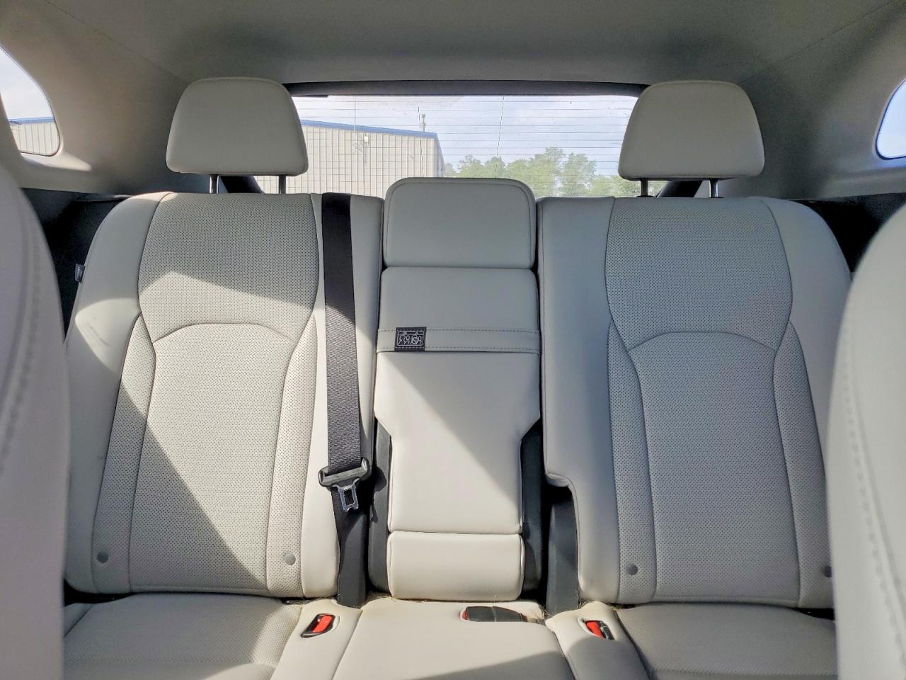 2022 LEXUS RX 350 photo 19