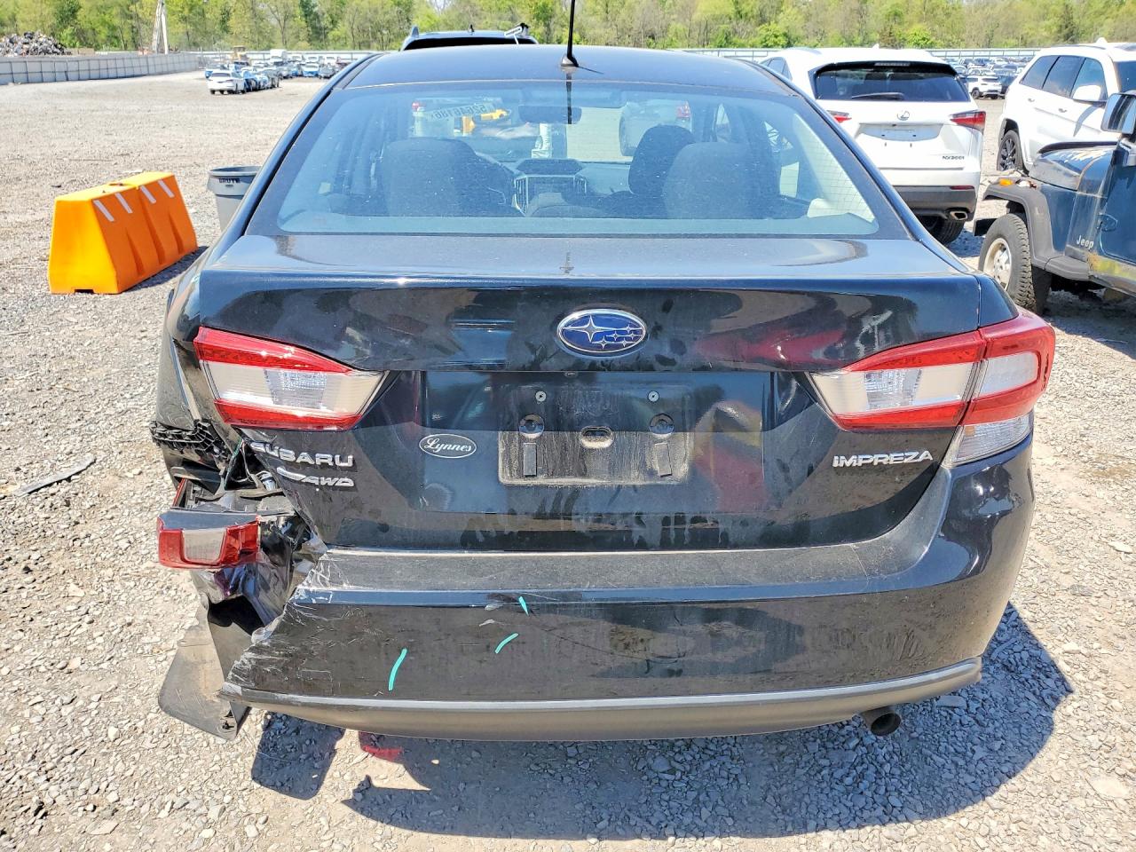 2019 SUBARU IMPREZA photo 11