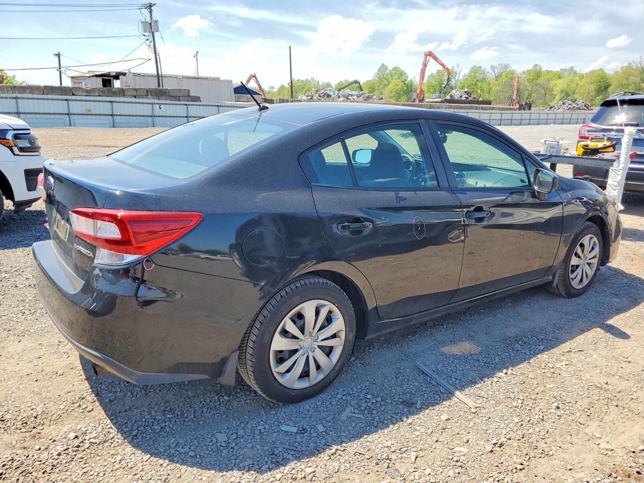 2019 SUBARU IMPREZA photo 5