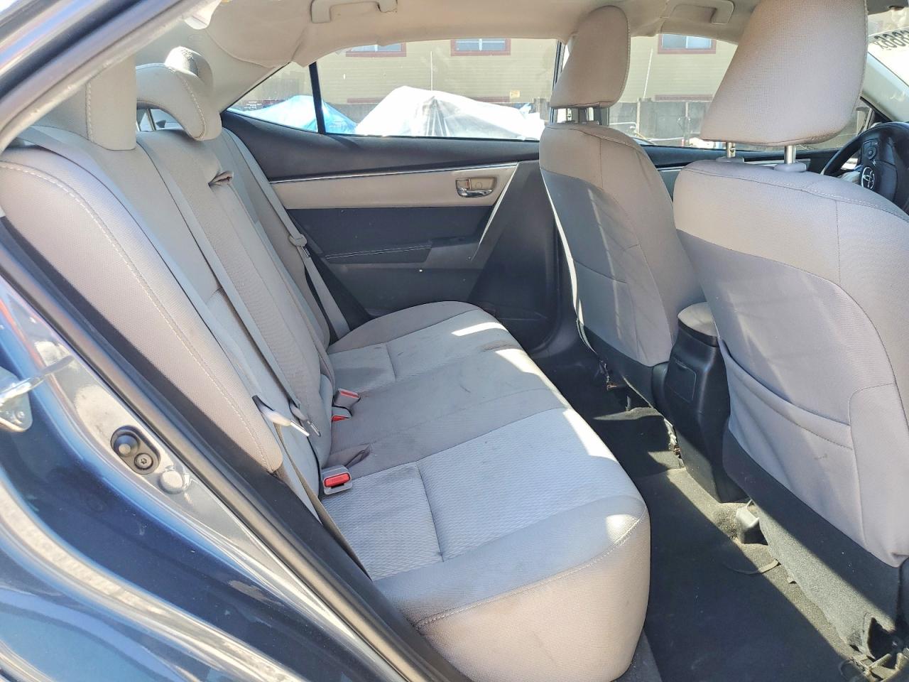 2016 TOYOTA COROLLA LE photo 28