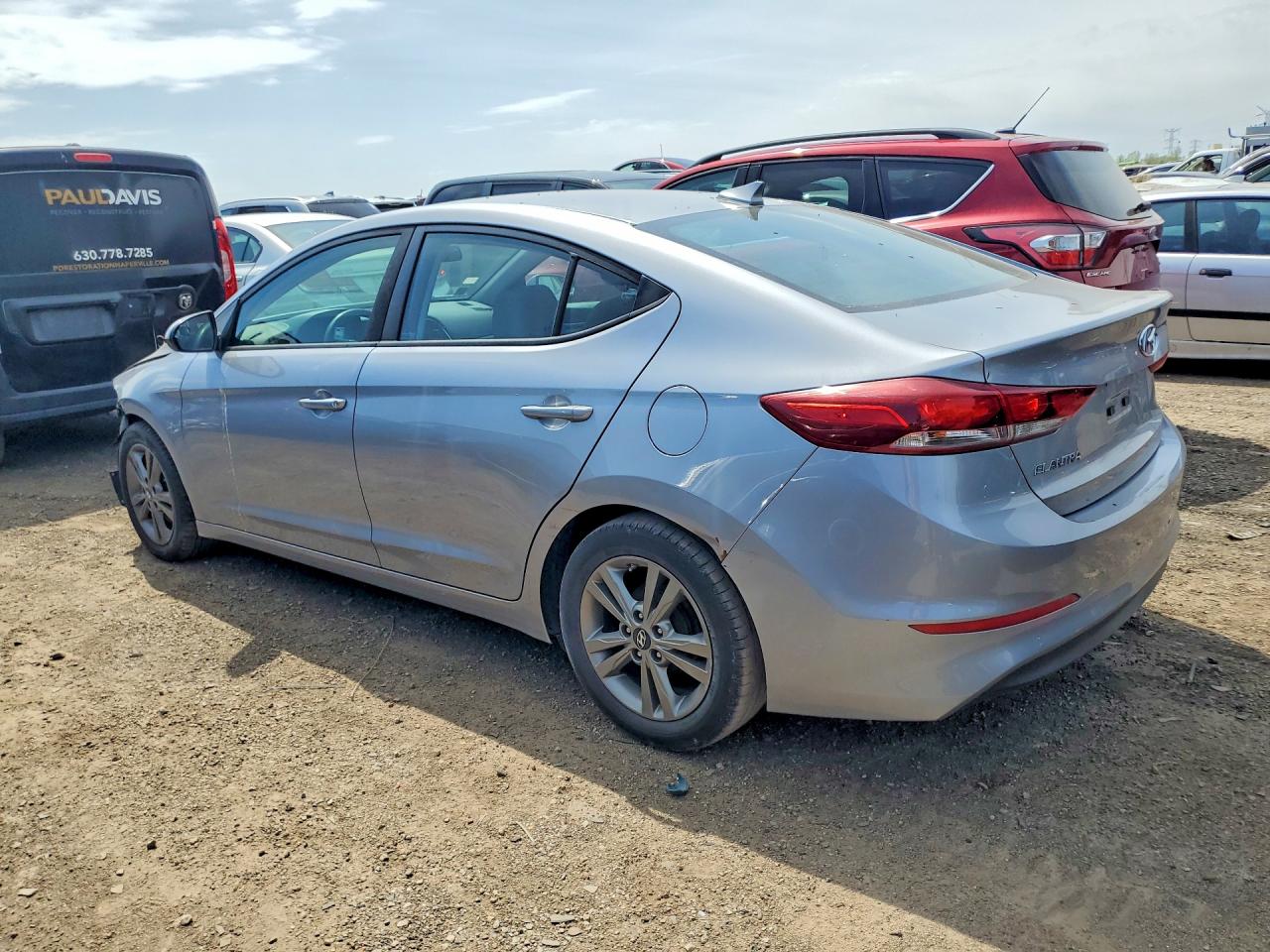 2017 HYUNDAI ELANTRA SE photo 3