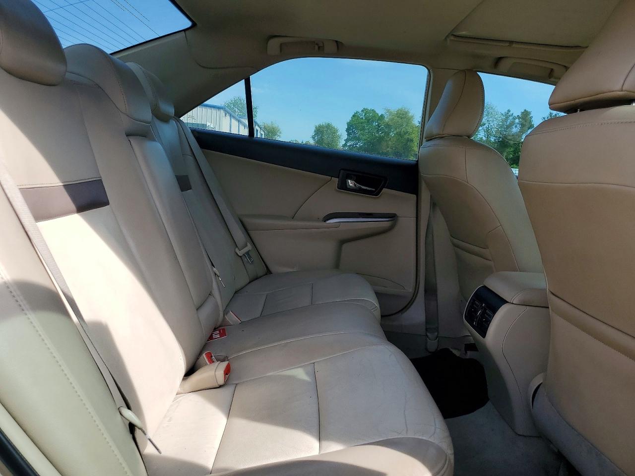 2012 TOYOTA CAMRY XLE V6 photo 19