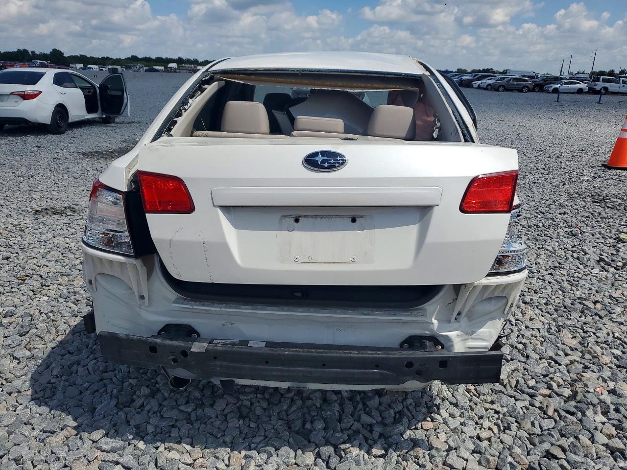2013 SUBARU LEGACY 2.5I PREMIUM photo 16