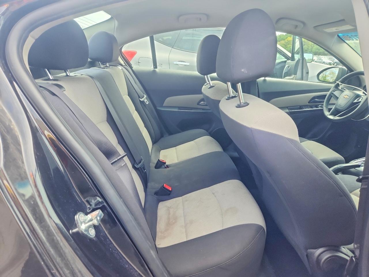 2016 CHEVROLET CRUZE LIMITED LS photo 28