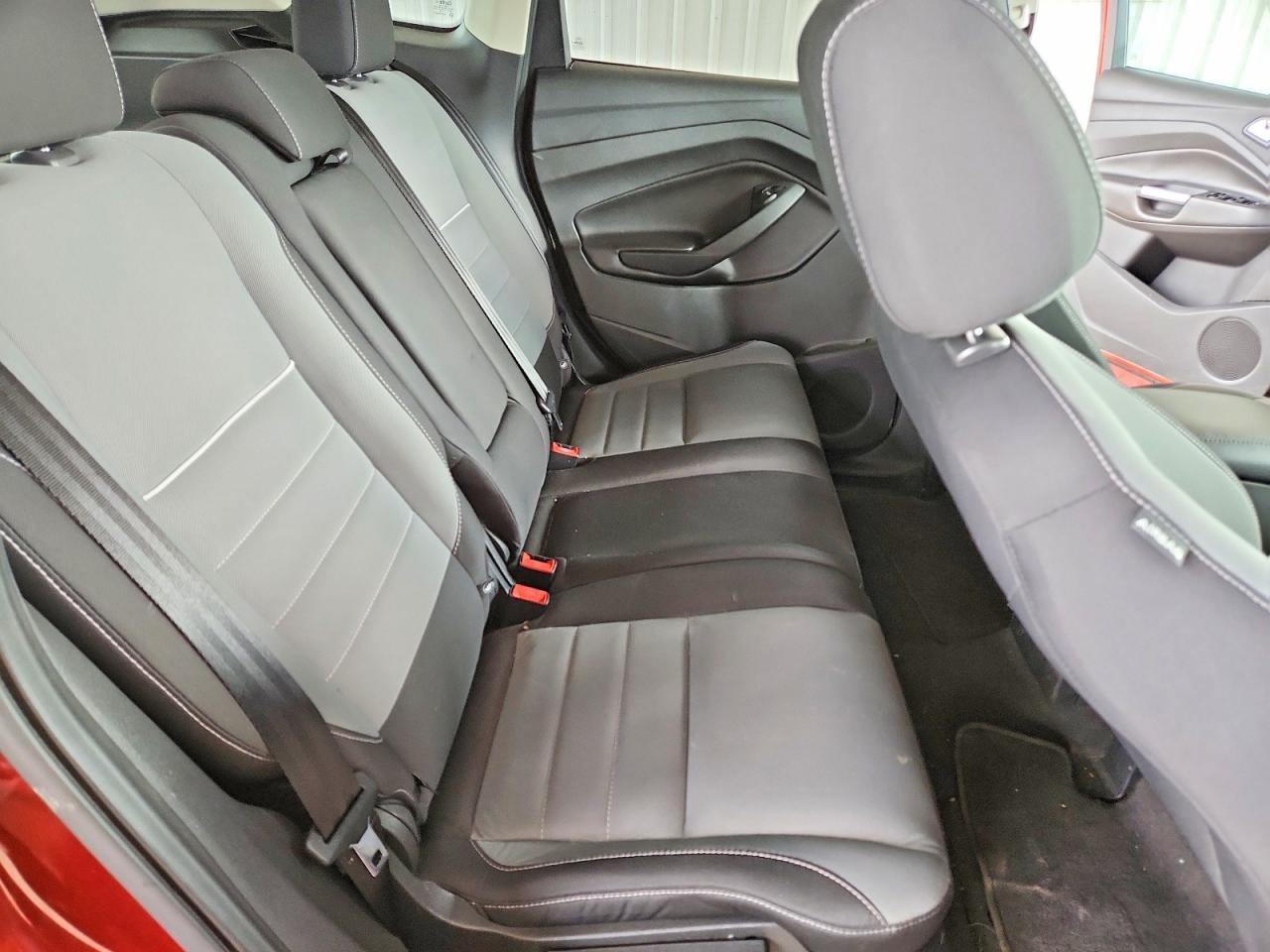2014 FORD ESCAPE SE photo 21